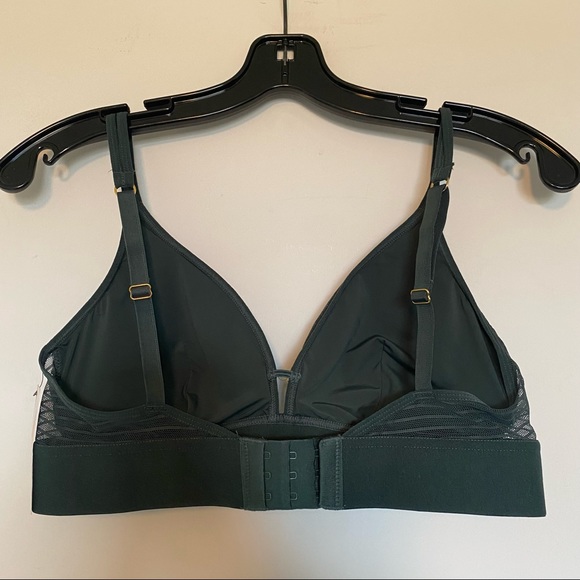 Lively: The Bralette - Picture 2 of 3